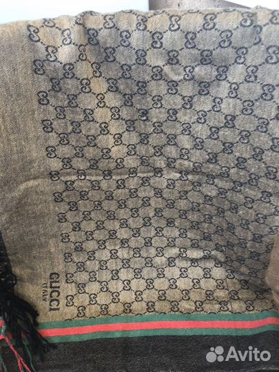 Шарфы и палантины