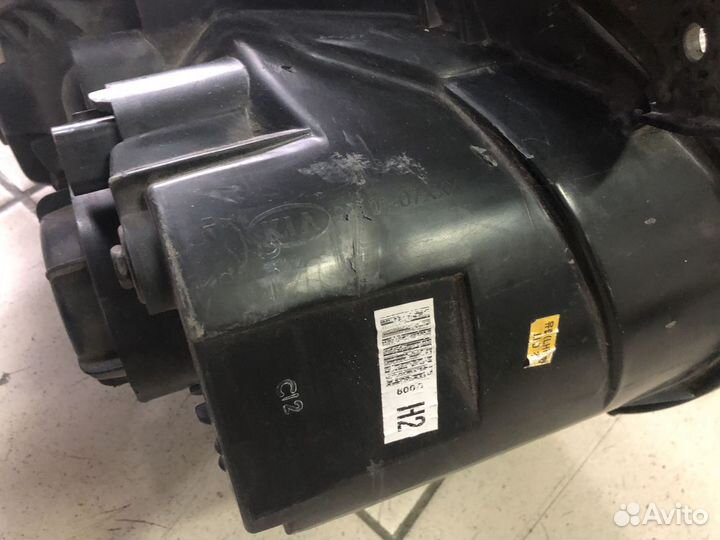 Фара левая Kia Picanto Киа Пиканто