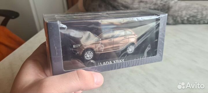 Модель автомобиля LADA 1:43 новая, запечатанная