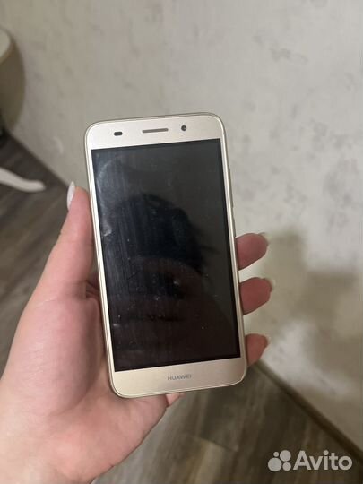 HUAWEI Y3 2017, 8 ГБ