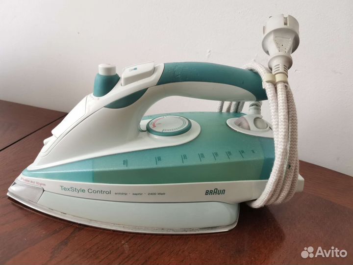 Утюг Braun TexStyle Control