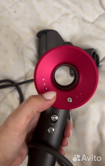 Фен Dyson