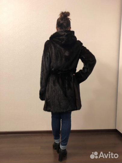 Шуба норковая с капюшоном 42 44
