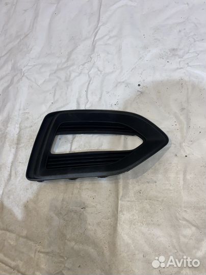 Hyundai Solaris 17- Рамка туманки правая 247