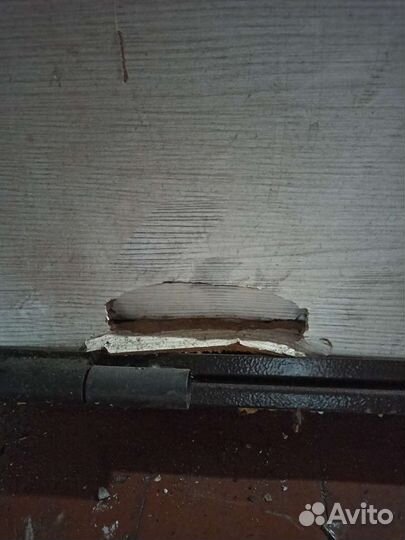 Дверь входная металлическая