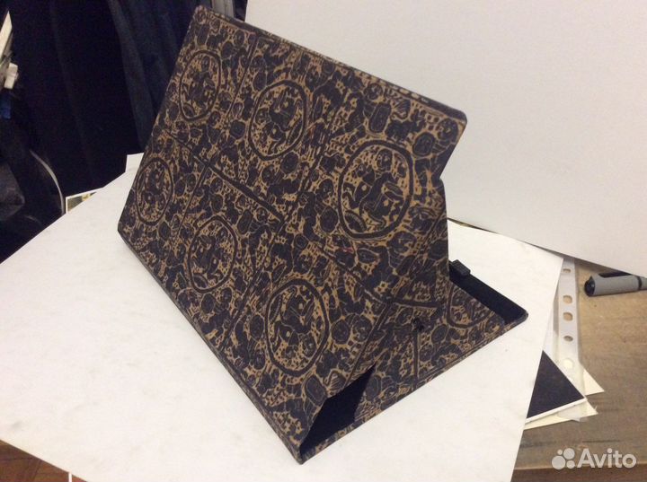 Уникальная Подставка-Чехол для любого планшета