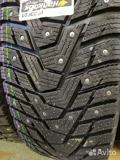 Hankook Winter I'Pike RS2 W429 235/55 R17