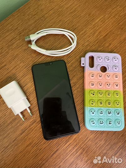 HONOR 8X, 4/64 ГБ