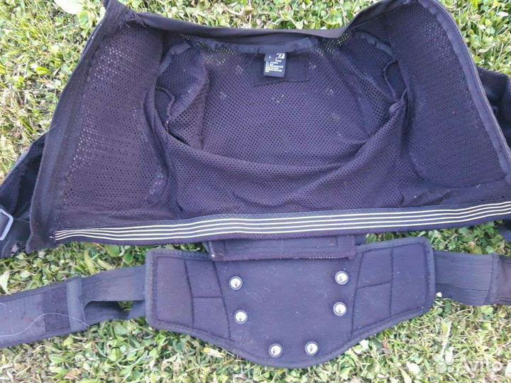 Защитный костюм для роликов, скейта