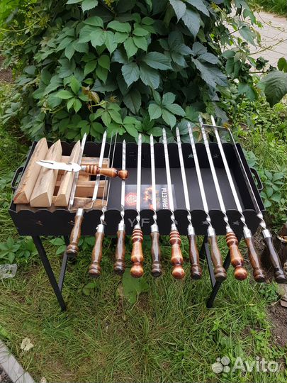 Мангал, шампура, уголь, решетка гриль, барбекю