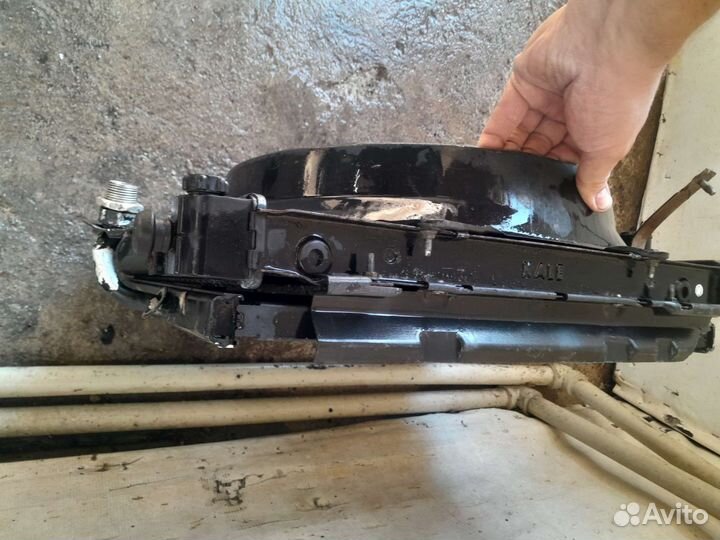 Радиаторы в зборе с винтилятором на рено 19