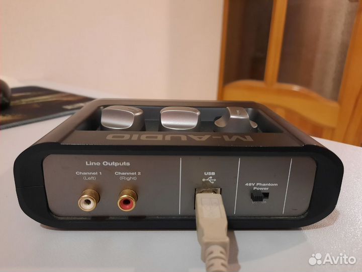 Звуковая карта M-audio Fast Track USB