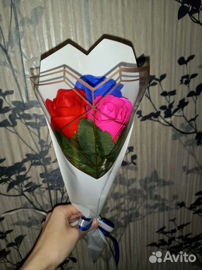 Букет из 3 роз