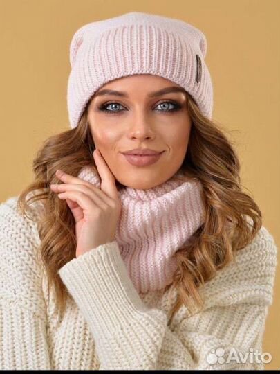 Комплект шапка и снуд женский