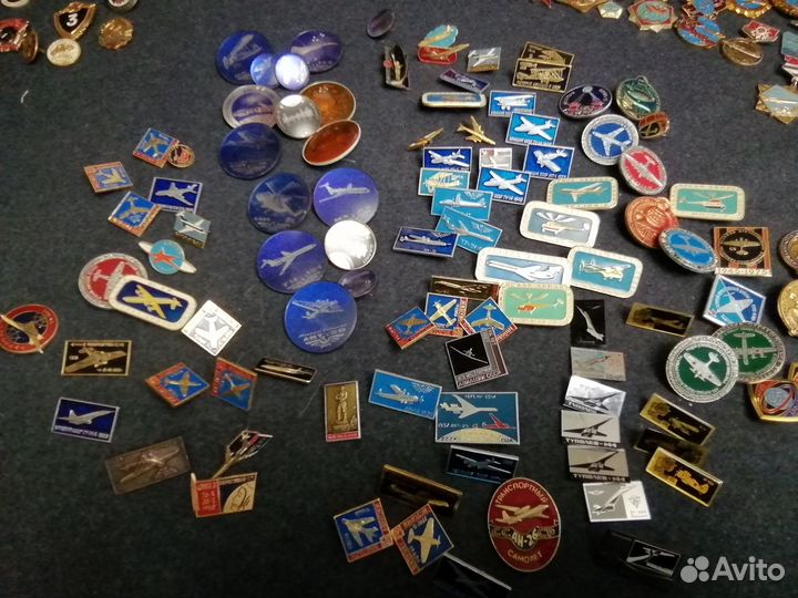 Продам Значки СССР лётная тематика