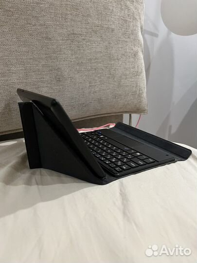 Планшет с клавиатурой Irbis TW36