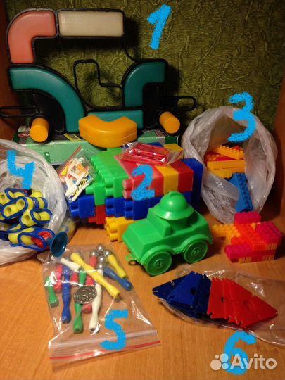 Разные детские игрушки