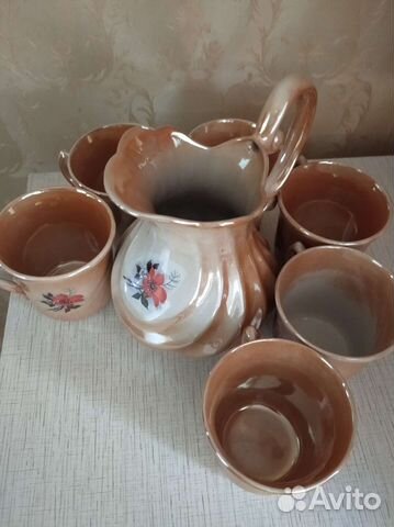 Набор кружек и кувшин