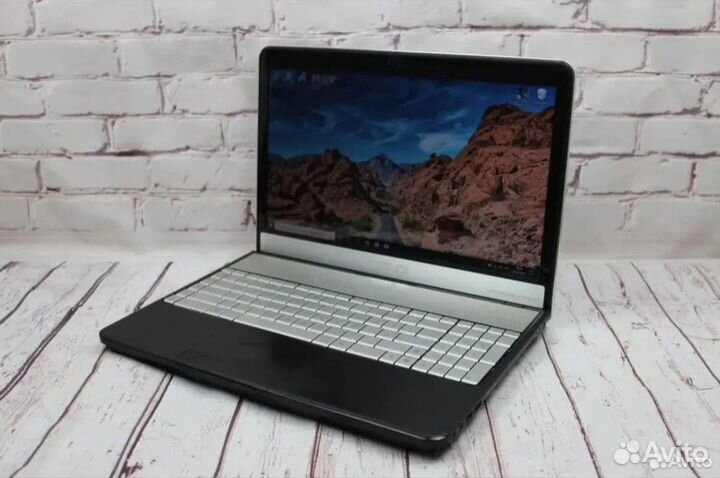 Мощный Игровой Asus FHD i7 SSD/HDD GeForce 2GB