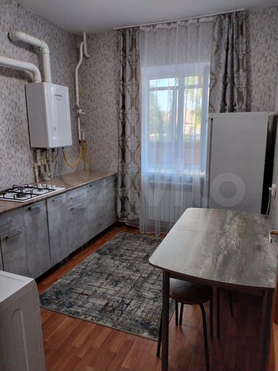 1-к. квартира, 33 м², 1/2 эт.