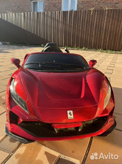 Детский электромобиль