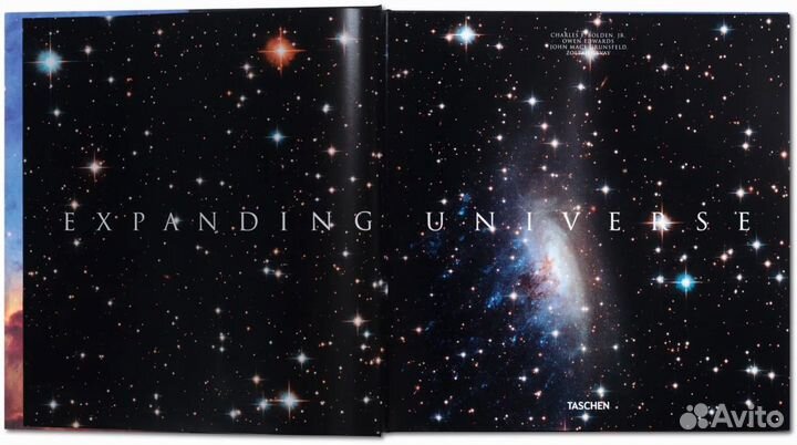 Expanding Universe. The Hubble Space Telescope