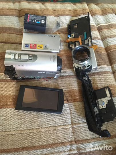 Видеокамера (не рабочая) на запчасти