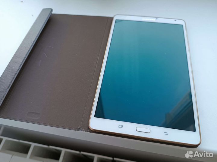 Планшет Samsung Galaxy Tab S 8.4