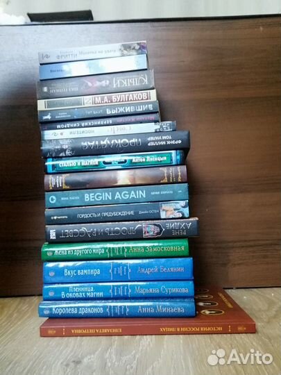 Продам книги