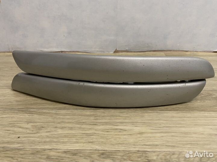 Молдинги Nissan Tiida