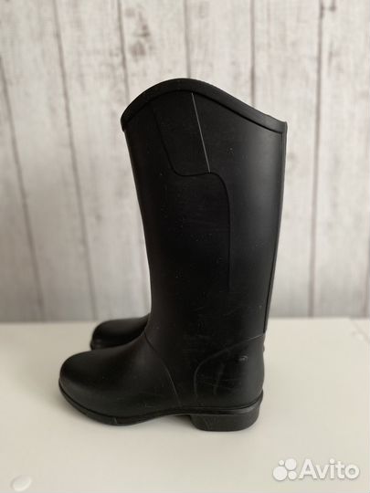 Резиновые сапоги для девочки