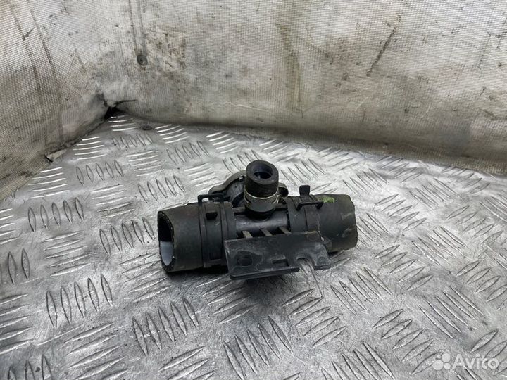 Тройник системы охлаждения Mitsubishi Lancer 10