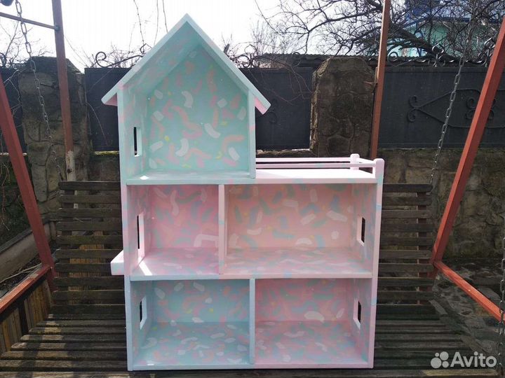 Домик для кукол