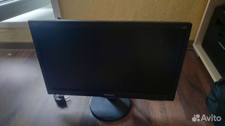 Монитор Philips 203v