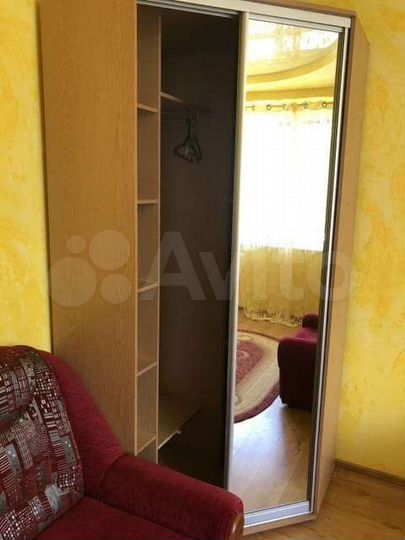 Комната 18 м² в 1-к., 1/2 эт.