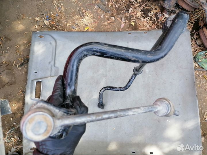 Стабилизатор передний Mercedes-Benz S-Class W221