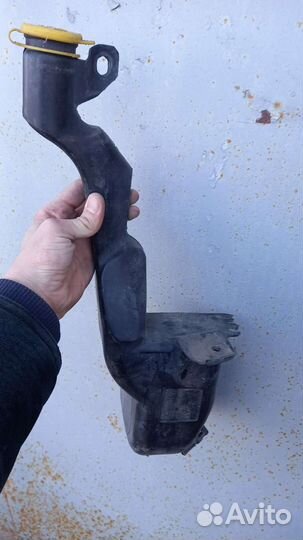 Бочок омывателя opel astra h