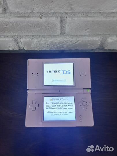 Nintendo DS Lite 32Gb прошитая R4 Pink