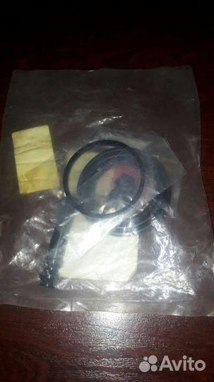 Ремкомплект переднего суппорта MR569233