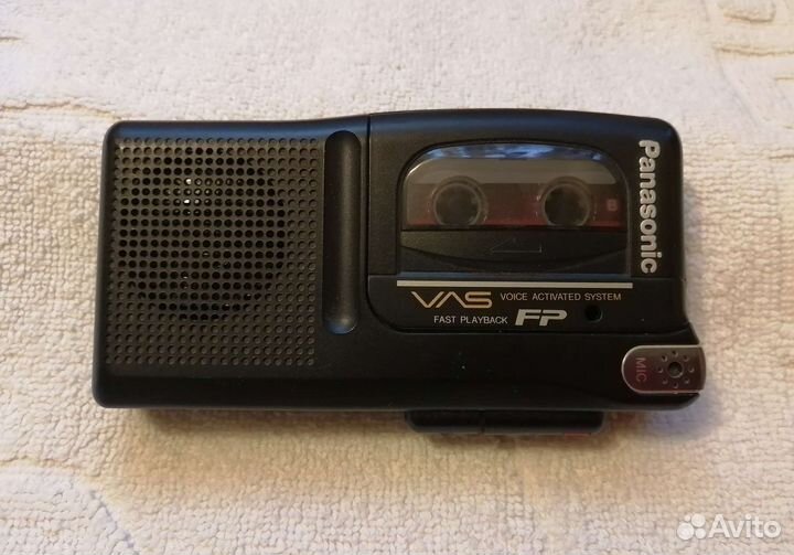Кассетный диктофон Panasonic