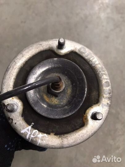 Амортизационная стойка задняя Bmw M6 E63