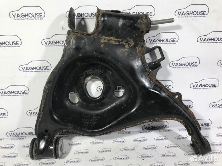 Рычаг подвески задний правый Audi A6 C6 3.2 BYU