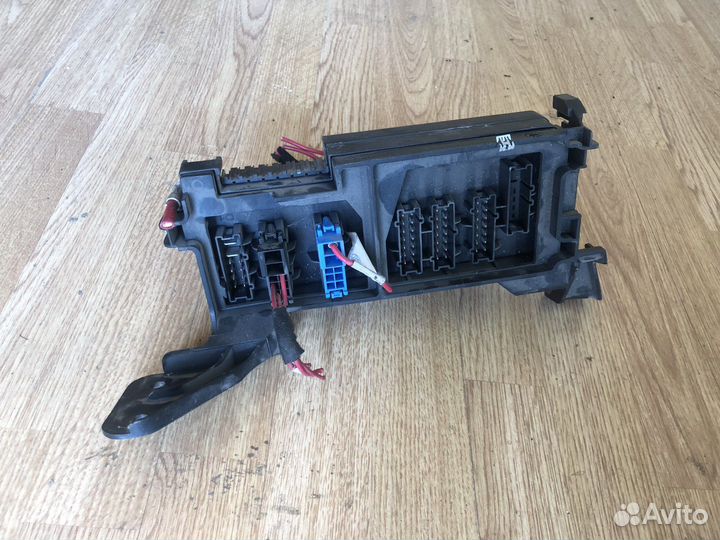 Блок предохранителей Mercedes w164