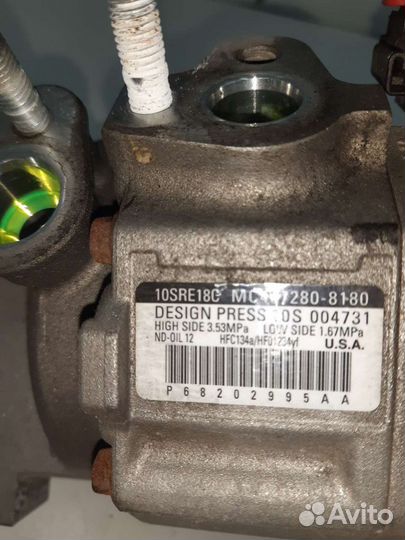 Компрессор кондиционера Jeep Grand Cherokee WK2 EX