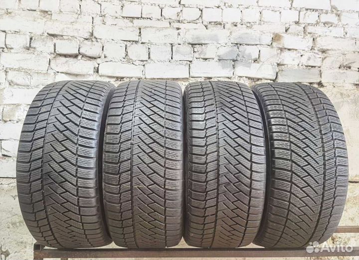 Continental ContiVikingContact 6 245/45 R17 88T