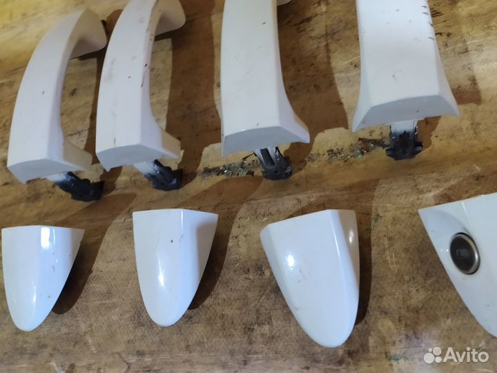 Ручка двери наружная Ford Fiesta 2008-2019 Форд