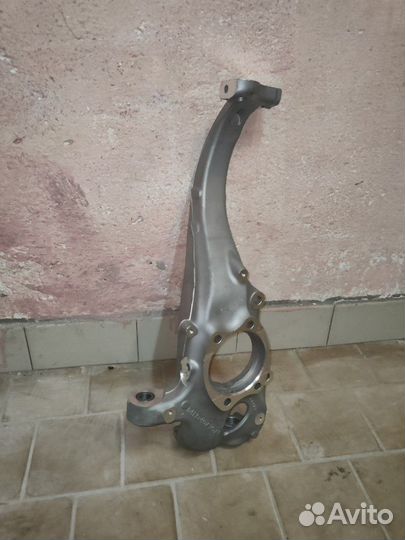 Кулак левый Ауди А8 Д4 Audi A8 D4