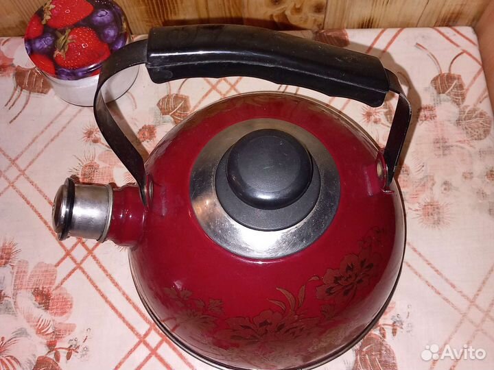 Чайник со свистком б/у
