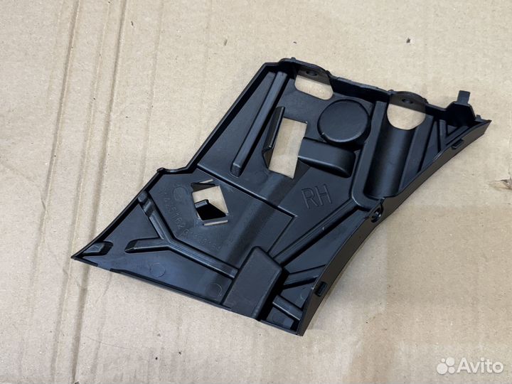 31425162, 31425164 Крепление бампера переднего пра