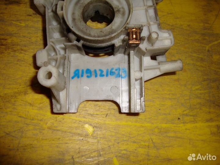 Переключатель поворотов света Accent